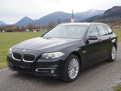 gebraucht BMW 530 d xDrive Touring Luxury Touring Facelift
