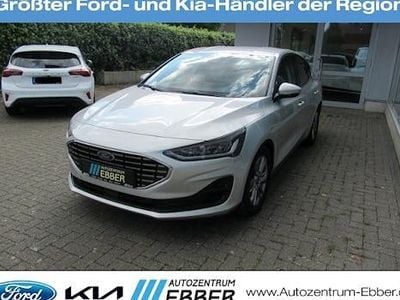Gebraucht Ford Focus Titanium X 115 PS (84 kW) 2024 Silber Kombi