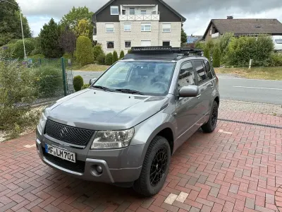 Gebraucht Suzuki Grand Vitara 140 PS (102 kW) 2006 Grau SUV