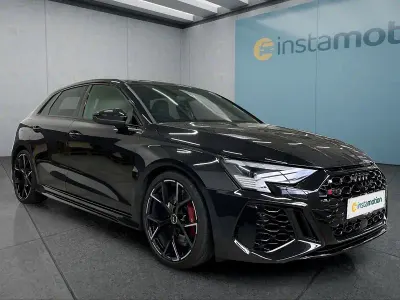 Gebraucht Audi RS3 Sportback 400 PS (294 kW) 2023 Schwarz Kleinwagen