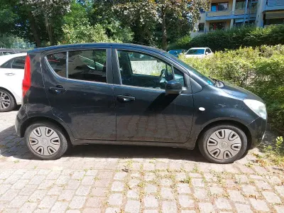 Gebraucht Opel Agila 85 PS (62 kW) 2009 Schwarz Kleinwagen