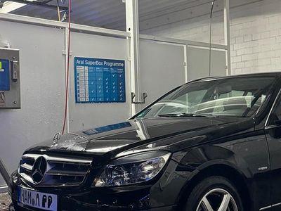 Usata Mercedes C200 136 CV (100 kW) 2010 Nero Station wagon