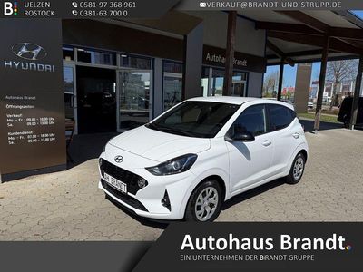 Gebraucht Hyundai i10 GO! 67 PS (49 kW) 2024 Weiss Kleinwagen