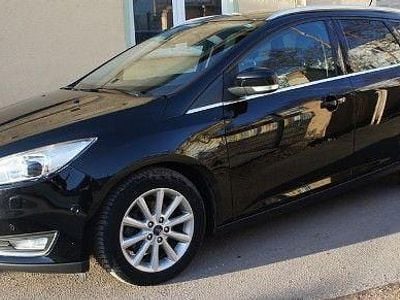 Gebraucht Ford Focus Titanium 125 PS (91 kW) 2015 Schwarz Kombi