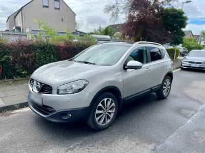 Gebraucht Nissan Qashqai 360º 131 PS (96 kW) 2013 Grau SUV