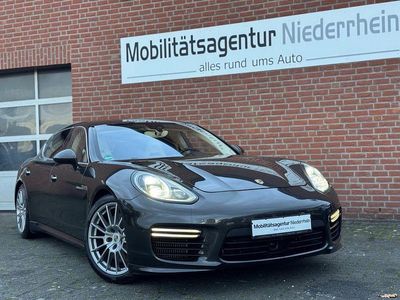 Porsche Panamera Turbo