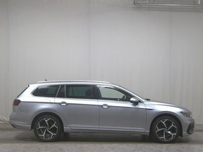 Gebraucht VW Passat GTE 218 PS (160 kW) 2022 Silber Kombi
