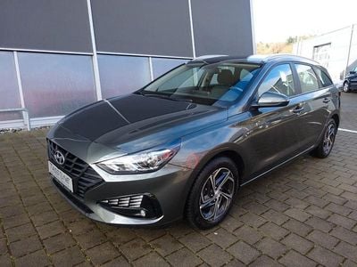 Gebraucht Hyundai i30 Comfort 120 PS (88 kW) 2022 Grau Kombi