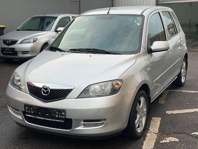 Silber Gebraucht 2004 Mazda 2 Kleinwagen | 3.350 € (Fairer Preis)