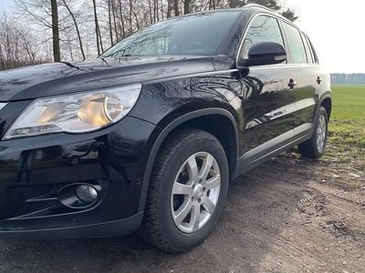 Schwarz Gebraucht 2011 VW Tiguan Sport SUV | 7.000 € (Guter Preis)
