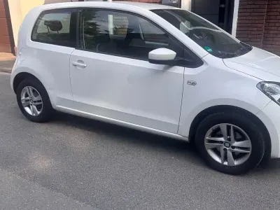 Gebraucht Seat Mii 60 PS (44 kW) 2015 Weiß Kleinwagen