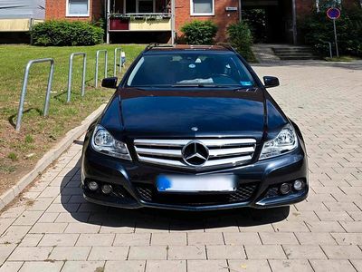Gebraucht Mercedes C220 170 PS (125 kW) 2011 Andere farben Kombi