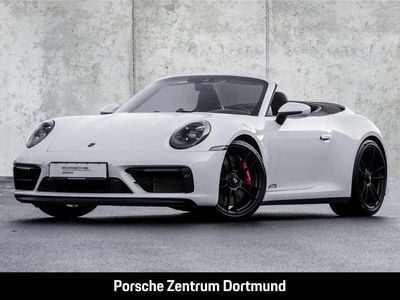 Porsche 911 Carrera 4 GTS