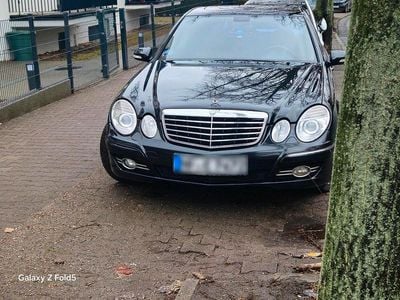 Gebraucht Mercedes E320 224 PS (164 kW) 2007 Schwarz Limousine