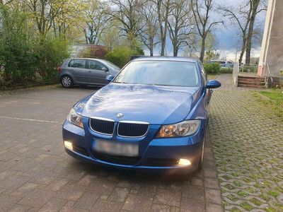 gebraucht BMW 320 d e90 2007