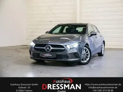 Begagnad Mercedes A180 116 HK (85 kW) 2020 Grå Sedan