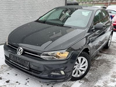 Gebraucht VW Polo Comfortline 65 PS (47 kW) 2018 Grau Kleinwagen