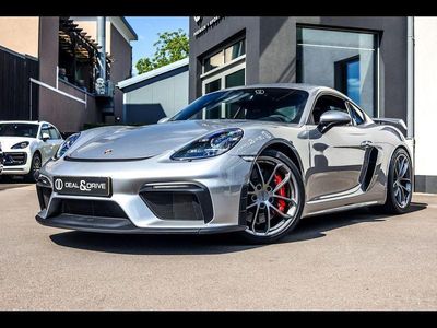 Porsche 718 Cayman GT4