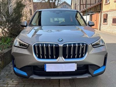 Gebraucht BMW iX1 230 kW (313 PS) 2023 Silber SUV