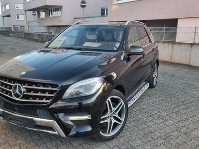 Second-hand Mercedes ML350 AMG 258 CP (189 kW) 2014 Negru SUV