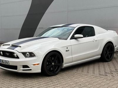 Weiß Gebraucht 2013 Ford Mustang Coupé | 17.900 € (Superpreis)