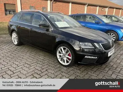 Gebraucht Skoda Octavia RS 184 PS (135 kW) 2019 Schwarz Limousine