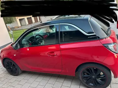 Gebraucht Opel Adam 69 PS (50 kW) 2013 Rot Kleinwagen