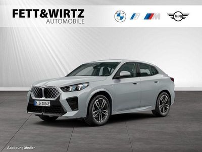 Gebraucht BMW iX2 M Sport 150 kW (204 PS) 2025 Brooklyn grau metallic SUV