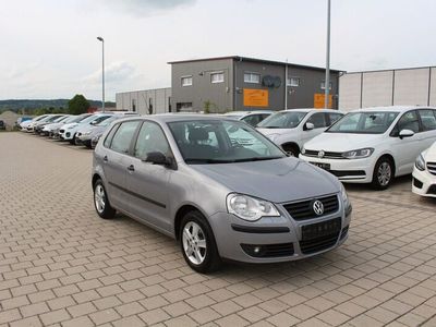 gebraucht VW Polo IV Tour 1.4l 80PS KLIMAAUTOMATIK/SITZHEIZUN