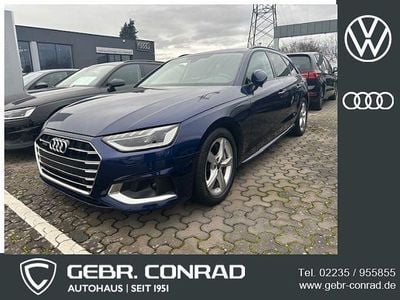 Blau Gebraucht 2022 Audi A4 Sport Kombi | 35.789 € (Etwas zu teuer)