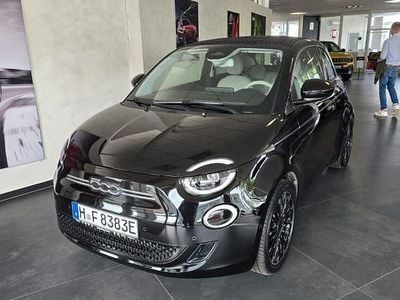 Gebraucht Fiat 500e La Prima 86 kW (118 PS) 2022 Schwarz Cabrio