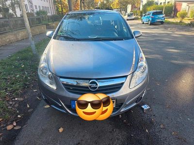 Grau Gebraucht 2009 Opel Corsa Kleinwagen | 2.800 €