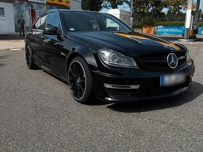 Mercedes C63 AMG