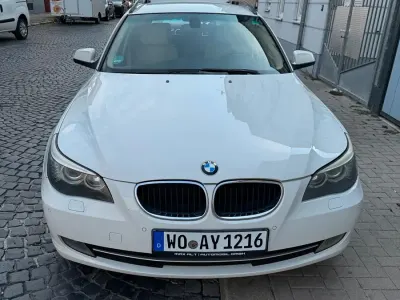 Gebraucht BMW 520 163 PS (119 kW) 2009 Weiß Kombi