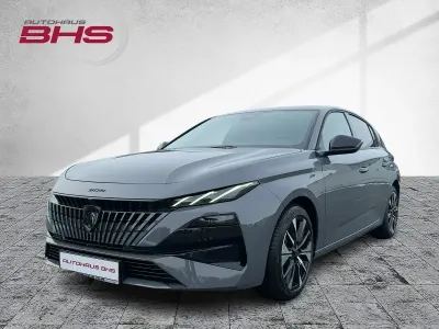 Neu Peugeot 308 Allure 136 PS (100 kW) 2026 Selenium grau (grau) Limousine