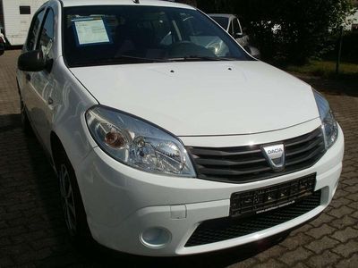 Second-hand Dacia Sandero 75 CP (55 kW) 2009 Alb Hatchback