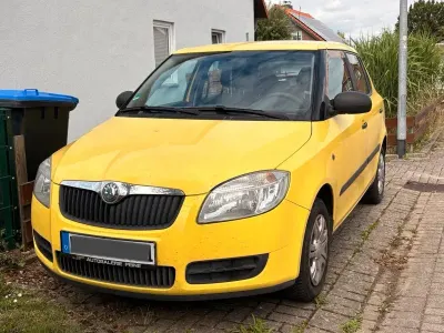 Gebraucht Skoda Fabia 60 PS (44 kW) 2009 Gelb Kleinwagen