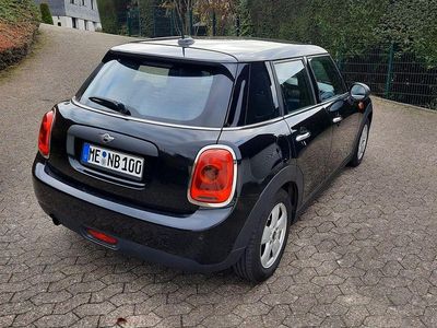 Gebraucht Mini One D 95 PS (69 kW) 2017 Schwarz Kleinwagen
