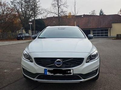 Volvo V60 CC