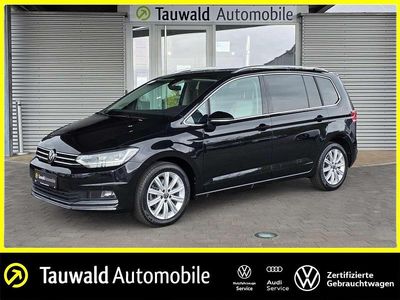 Gebraucht VW Touran Highline 150 PS (110 kW) 2024 Schwarz Van / Kleinbus