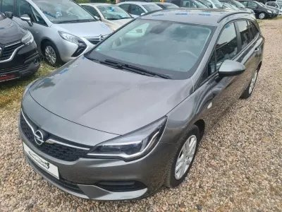 Gebraucht Opel Astra Edition 131 PS (96 kW) 2020 Grau Kombi
