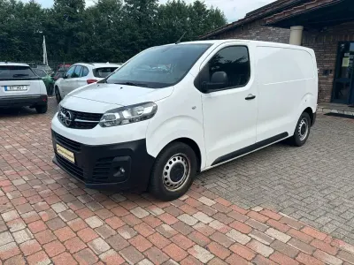Gebraucht Opel Vivaro-e Combi Edition 120 PS (88 kW) 2022 Weiß Van / Kleinbus