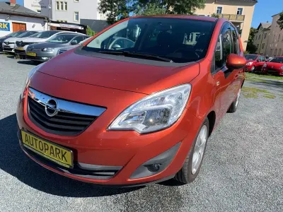 Gebraucht Opel Meriva 120 PS (88 kW) 2011 Rot Van / Kleinbus
