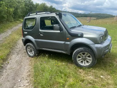 Gebraucht Suzuki Jimny 86 PS (63 kW) 2009 Grau SUV