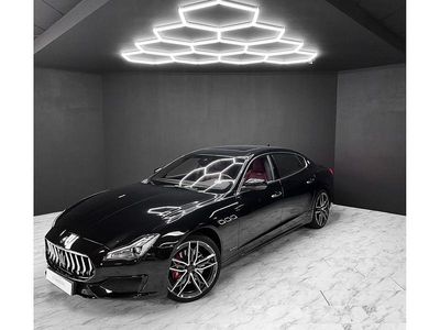Schwarz Gebraucht 2020 Maserati Quattroporte Limousine | 63.333 € (Teuer)