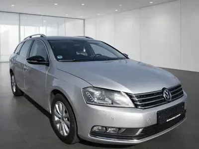 Gebraucht VW Passat 140 PS (102 kW) 2014 Silber Kombi