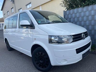Usata VW Caravelle 140 CV (102 kW) 2010 Bianco Furgone