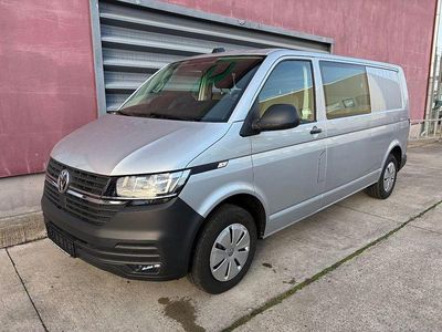 Usata VW Transporter 150 CV (110 kW) 2024 Argento Furgone