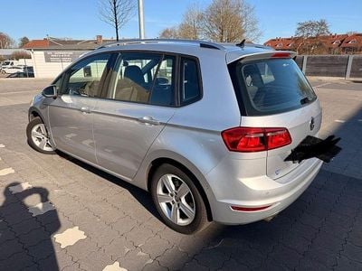 Gebraucht VW Golf Sportsvan Comfortline 125 PS (91 kW) 2014 Silber Van / Kleinbus