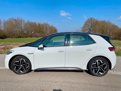 Gebraucht VW ID.3 Pro Performance 150 kW (204 PS) 2021 Weiß Kleinwagen